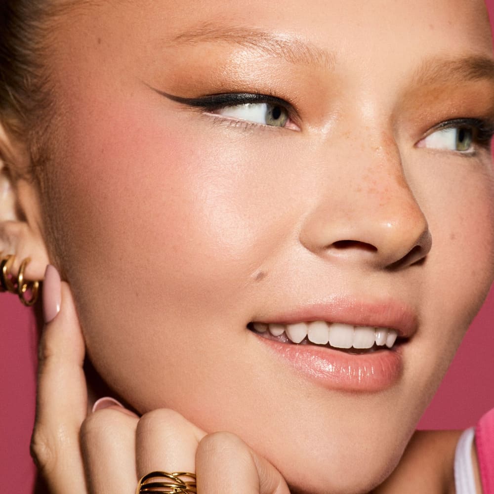 FINE LINEZ MICRO PRECISION (L&Aacute;PIZ DELINEADOR EN GEL)